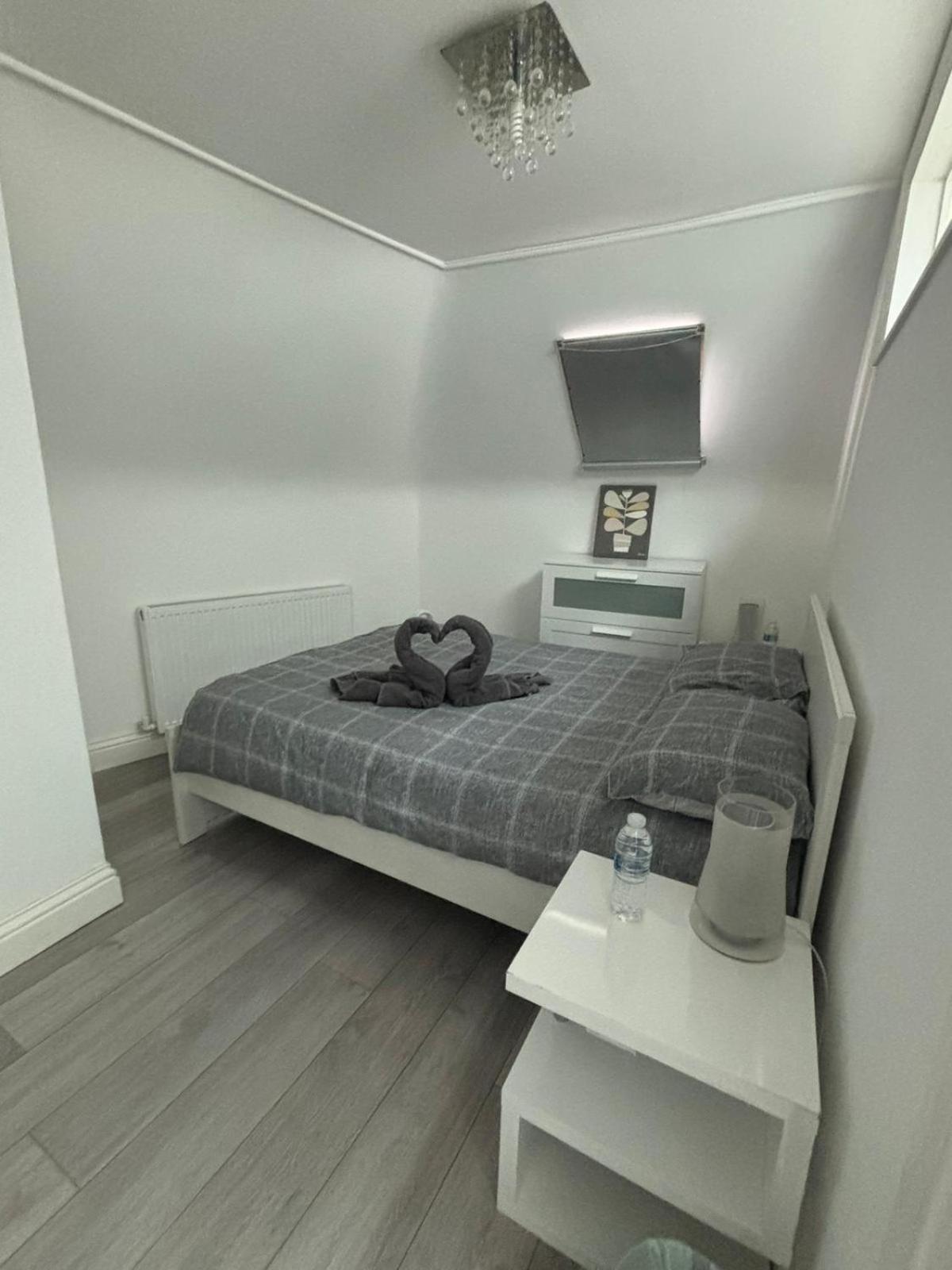 Eejs Modern London 3 Bed Flat Near Crystal Palace Stadium - Great Transport Links Norwood Exterior foto